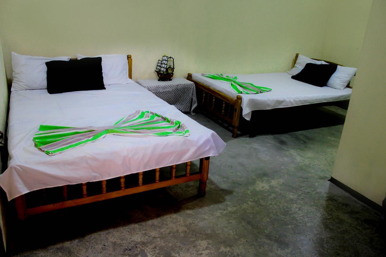 J Hostel Kandy Kültér fotó