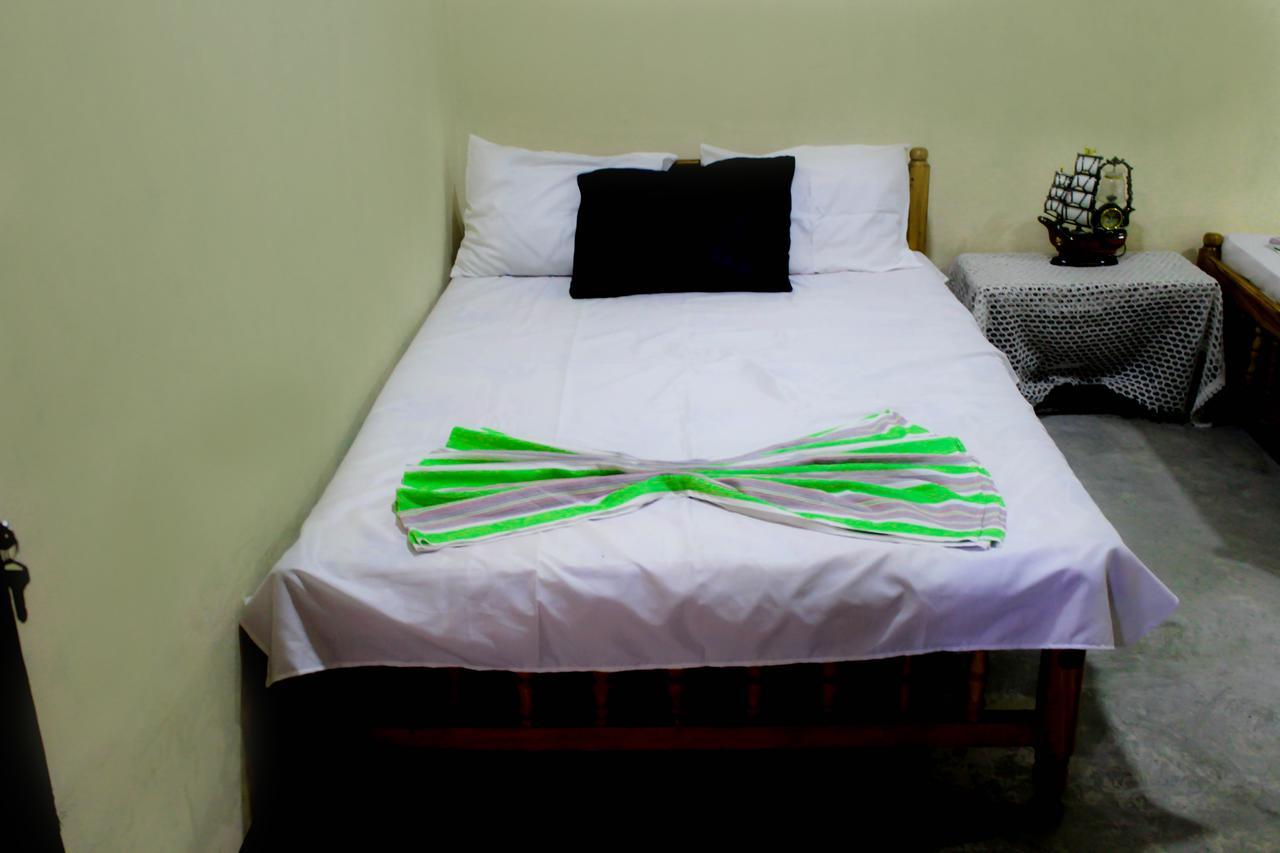 J Hostel Kandy Kültér fotó