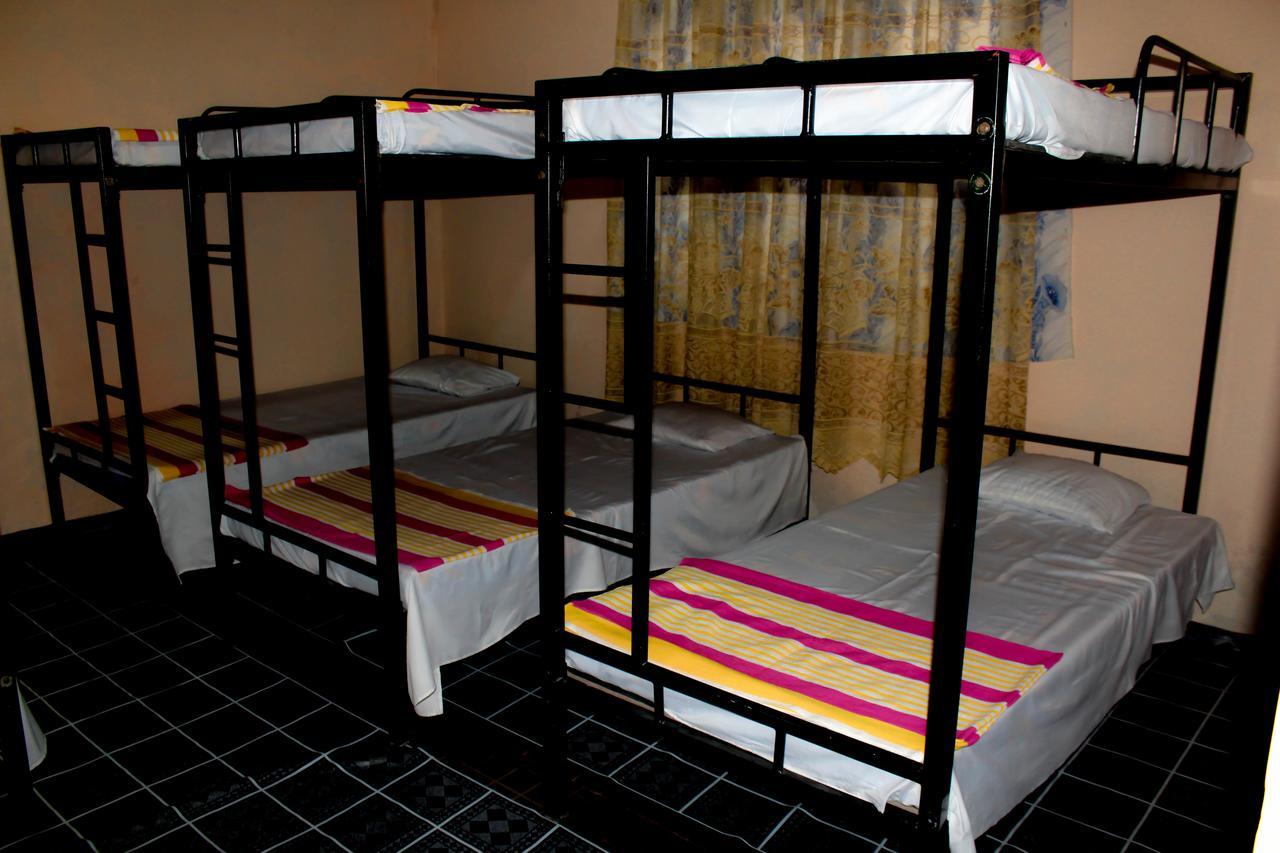 J Hostel Kandy Kültér fotó