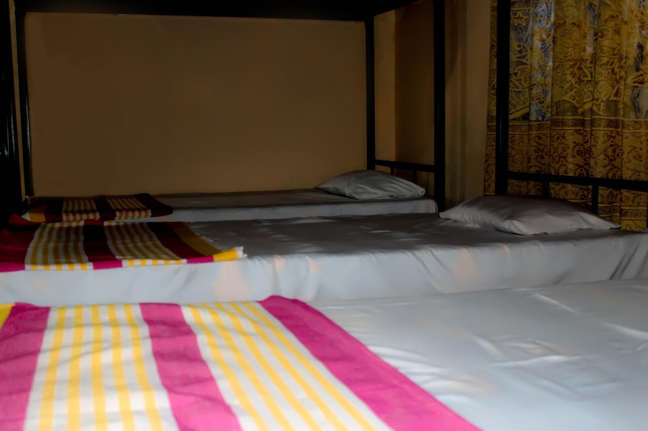 J Hostel Kandy Kültér fotó